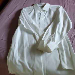 Men's Long-Sleeve White Dress Shirt